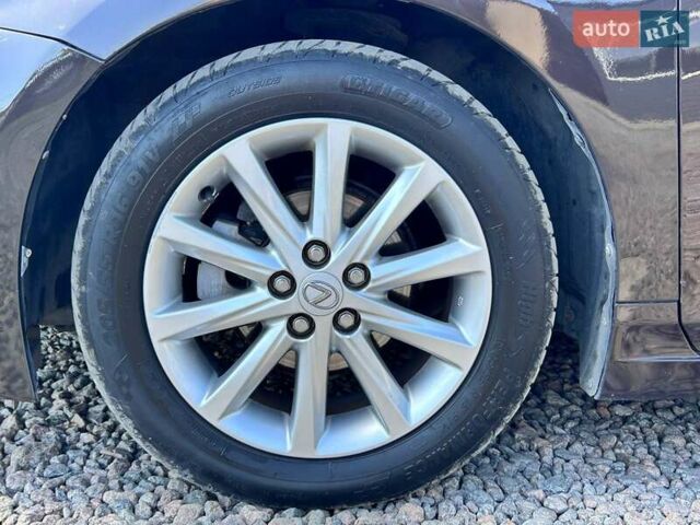 Коричневий Лексус СТ, об'ємом двигуна 1.8 л та пробігом 185 тис. км за 11800 $, фото 31 на Automoto.ua