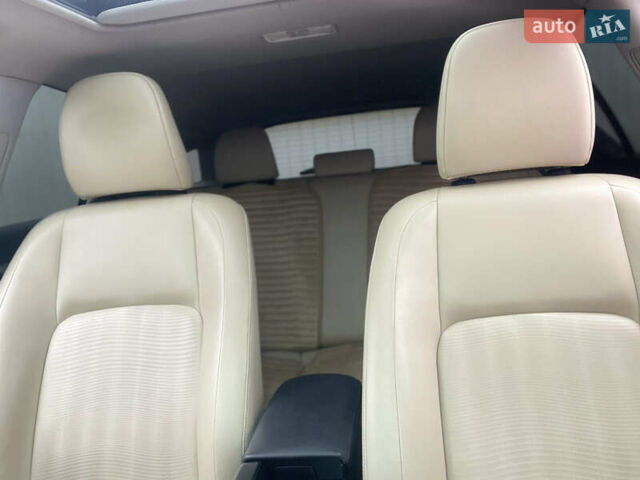 Красный Лексус СТ, объемом двигателя 1.8 л и пробегом 93 тыс. км за 14100 $, фото 14 на Automoto.ua