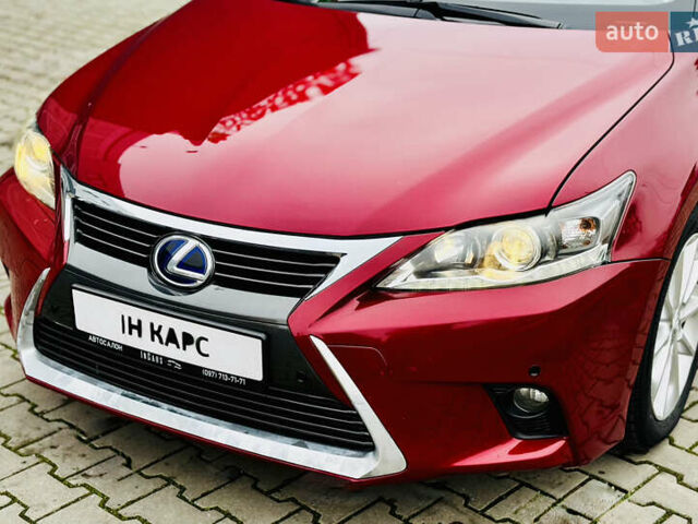 Красный Лексус СТ, объемом двигателя 1.8 л и пробегом 189 тыс. км за 12500 $, фото 6 на Automoto.ua