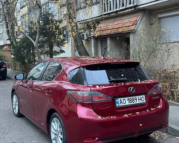 Червоний Лексус СТ, об'ємом двигуна 1.8 л та пробігом 209 тис. км за 20925 $, фото 7 на Automoto.ua