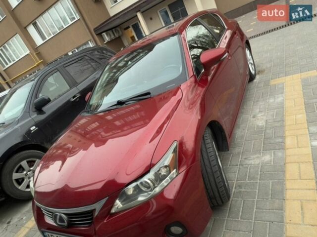 Червоний Лексус СТ, об'ємом двигуна 1.8 л та пробігом 220 тис. км за 11500 $, фото 10 на Automoto.ua