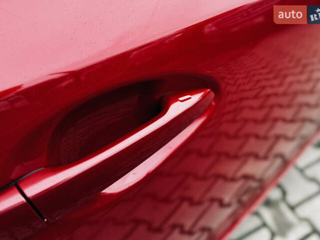 Красный Лексус СТ, объемом двигателя 1.8 л и пробегом 189 тыс. км за 12500 $, фото 47 на Automoto.ua