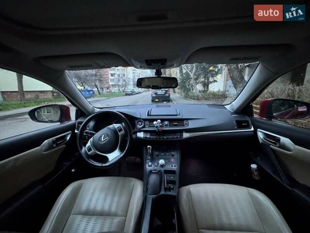 Червоний Лексус СТ, об'ємом двигуна 1.8 л та пробігом 209 тис. км за 20925 $, фото 13 на Automoto.ua
