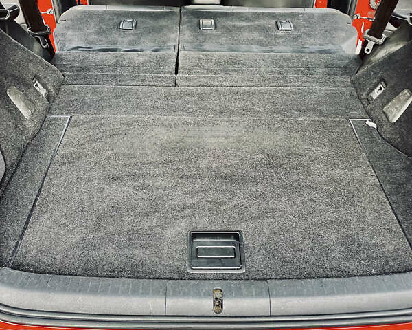 Красный Лексус СТ, объемом двигателя 1.8 л и пробегом 129 тыс. км за 16900 $, фото 14 на Automoto.ua