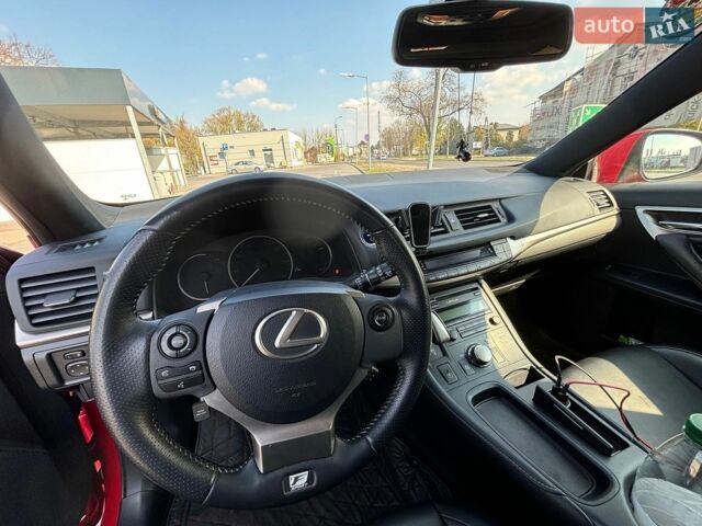 Червоний Лексус СТ, об'ємом двигуна 1.8 л та пробігом 85 тис. км за 15900 $, фото 6 на Automoto.ua