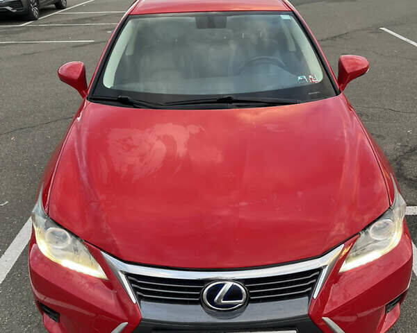 Лексус СТ 2014 в Киеве на Automoto.ua Красный Лексус СТ, объемом двигателя 1.8 л и пробегом 180 тыс. км за 12600 $, фото 7 на Automoto.ua