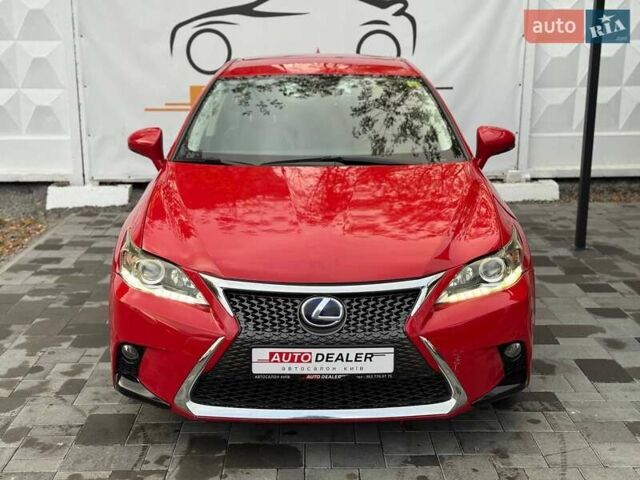 Красный Лексус СТ, объемом двигателя 1.8 л и пробегом 98 тыс. км за 14900 $, фото 2 на Automoto.ua