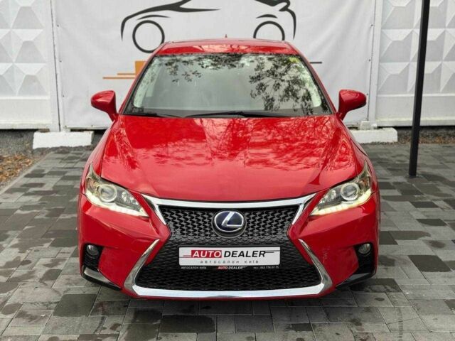 Красный Лексус СТ, объемом двигателя 1.8 л и пробегом 98 тыс. км за 14900 $, фото 1 на Automoto.ua