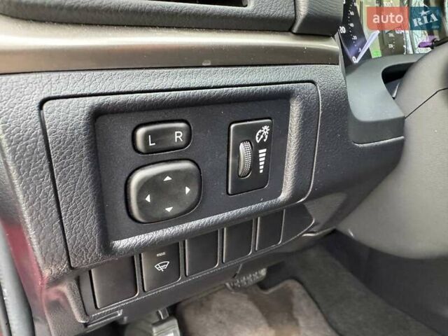 Красный Лексус СТ, объемом двигателя 1.8 л и пробегом 98 тыс. км за 14900 $, фото 17 на Automoto.ua