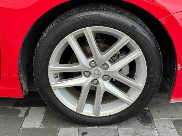 Красный Лексус СТ, объемом двигателя 1.8 л и пробегом 98 тыс. км за 14900 $, фото 8 на Automoto.ua