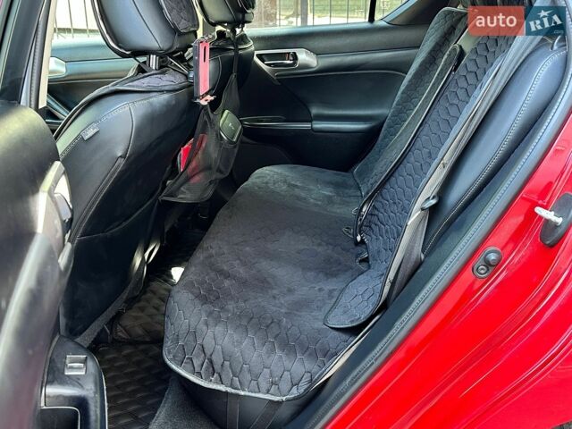 Червоний Лексус СТ, об'ємом двигуна 1.8 л та пробігом 164 тис. км за 16490 $, фото 37 на Automoto.ua
