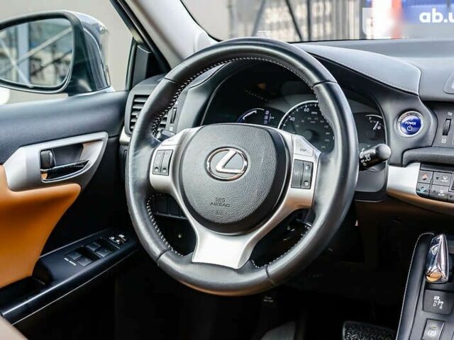 Лексус СТ, об'ємом двигуна 0 л та пробігом 128 тис. км за 13500 $, фото 17 на Automoto.ua