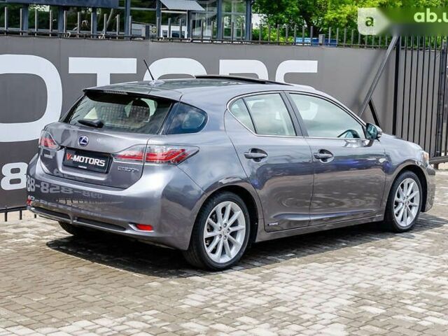 Лексус СТ, об'ємом двигуна 0 л та пробігом 128 тис. км за 13500 $, фото 7 на Automoto.ua