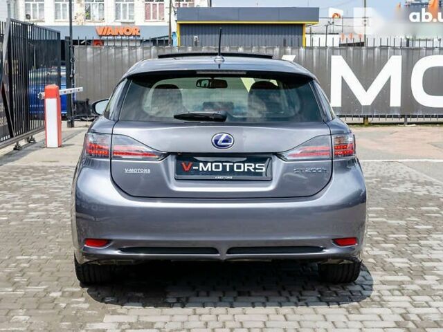 Лексус СТ, об'ємом двигуна 0 л та пробігом 128 тис. км за 13500 $, фото 9 на Automoto.ua