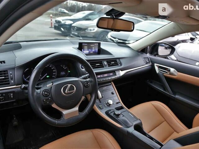 Лексус СТ 2014 в Киеве на Automoto.ua Лексус СТ, объемом двигателя 1.8 л и пробегом 228 тыс. км за 15600 $, фото 11 на Automoto.ua