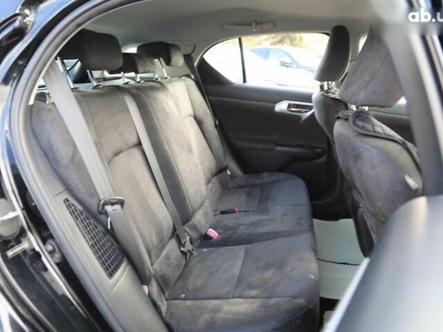 Лексус СТ, об'ємом двигуна 0 л та пробігом 223 тис. км за 11500 $, фото 8 на Automoto.ua