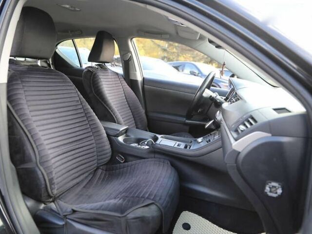 Лексус СТ, об'ємом двигуна 0 л та пробігом 223 тис. км за 11500 $, фото 9 на Automoto.ua