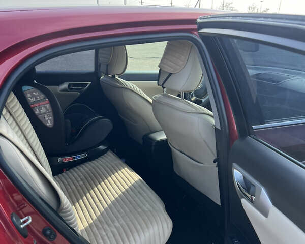 Лексус СТ, объемом двигателя 0 л и пробегом 155 тыс. км за 10900 $, фото 2 на Automoto.ua