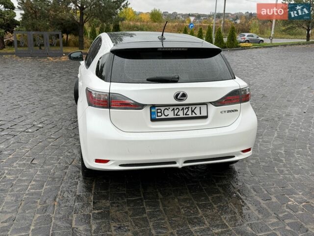 Лексус СТ, объемом двигателя 1.8 л и пробегом 142 тыс. км за 14800 $, фото 6 на Automoto.ua