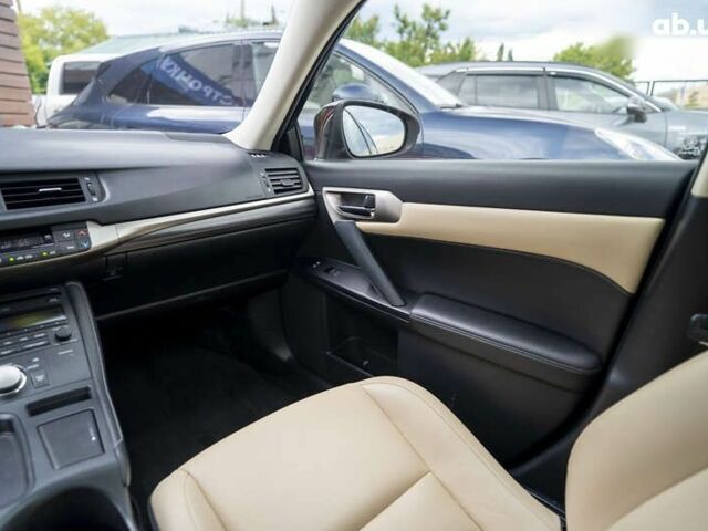 Лексус СТ, объемом двигателя 0 л и пробегом 155 тыс. км за 12900 $, фото 19 на Automoto.ua