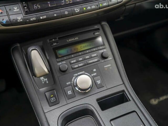 Лексус СТ, объемом двигателя 0 л и пробегом 155 тыс. км за 12900 $, фото 21 на Automoto.ua