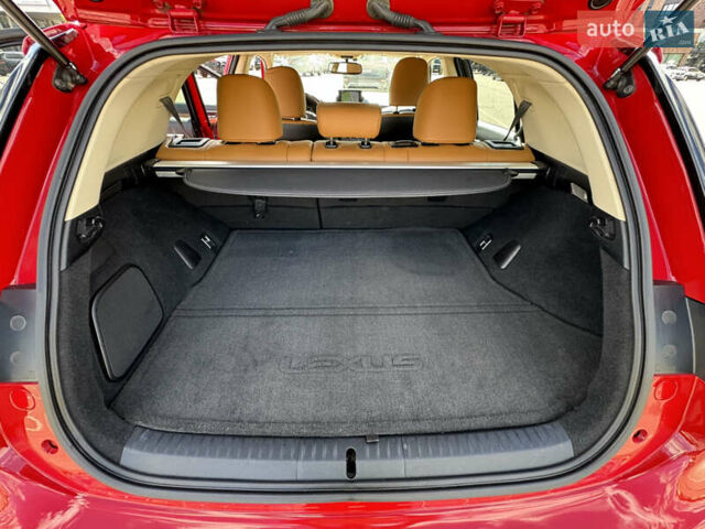 Лексус СТ, объемом двигателя 1.8 л и пробегом 114 тыс. км за 17500 $, фото 22 на Automoto.ua
