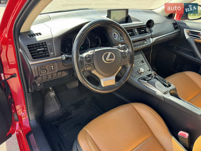 Лексус СТ, объемом двигателя 1.8 л и пробегом 114 тыс. км за 17500 $, фото 11 на Automoto.ua