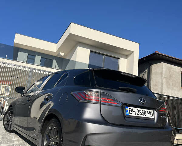 Лексус СТ, объемом двигателя 1.8 л и пробегом 64 тыс. км за 16500 $, фото 22 на Automoto.ua
