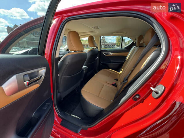 Лексус СТ, объемом двигателя 1.8 л и пробегом 114 тыс. км за 17500 $, фото 18 на Automoto.ua