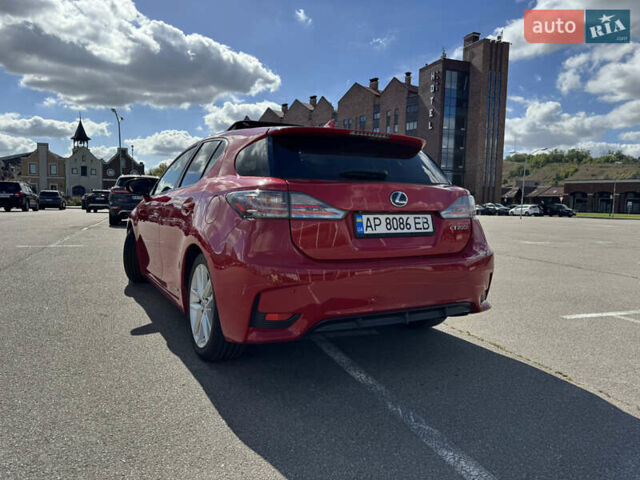 Лексус СТ, объемом двигателя 1.8 л и пробегом 114 тыс. км за 17500 $, фото 3 на Automoto.ua