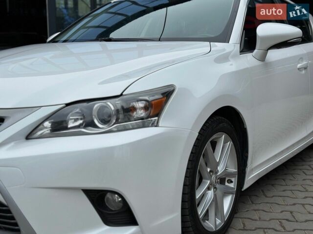 Лексус СТ, об'ємом двигуна 1.8 л та пробігом 165 тис. км за 13200 $, фото 1 на Automoto.ua