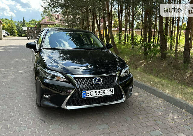 Лексус СТ, об'ємом двигуна 1.8 л та пробігом 65 тис. км за 24900 $, фото 1 на Automoto.ua