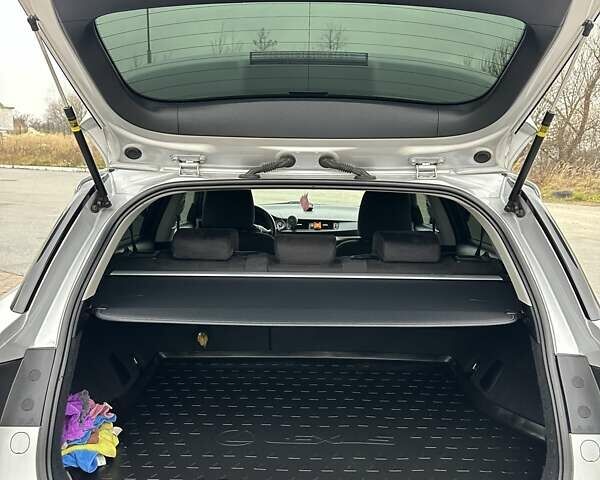 Серый Лексус СТ, объемом двигателя 1.8 л и пробегом 246 тыс. км за 10900 $, фото 12 на Automoto.ua