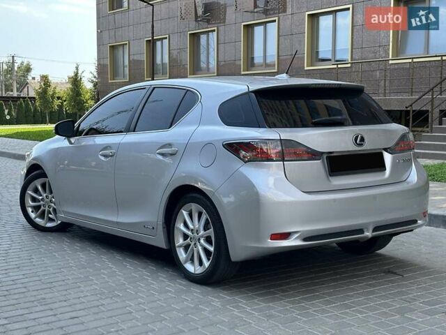 Серый Лексус СТ, объемом двигателя 1.8 л и пробегом 88 тыс. км за 14500 $, фото 9 на Automoto.ua