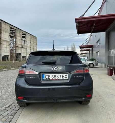 Серый Лексус СТ, объемом двигателя 1.8 л и пробегом 210 тыс. км за 7500 $, фото 2 на Automoto.ua