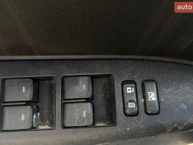 Сірий Лексус СТ, об'ємом двигуна 1.8 л та пробігом 430 тис. км за 9300 $, фото 14 на Automoto.ua