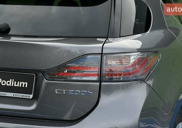 Серый Лексус СТ, объемом двигателя 1.8 л и пробегом 125 тыс. км за 12500 $, фото 37 на Automoto.ua