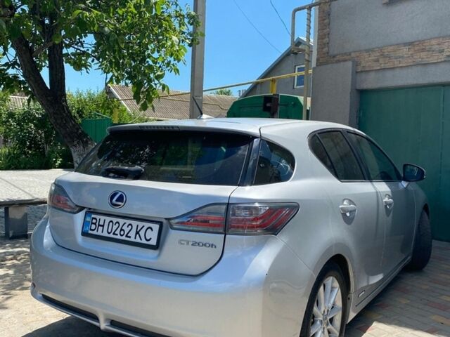 Сірий Лексус СТ, об'ємом двигуна 1.8 л та пробігом 200 тис. км за 12400 $, фото 10 на Automoto.ua