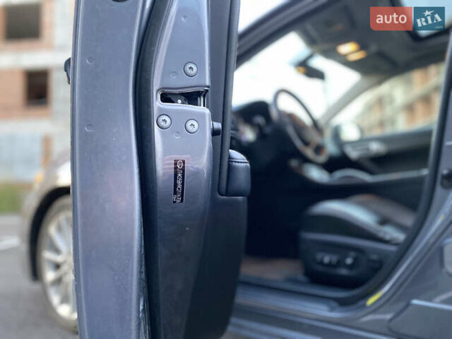 Сірий Лексус СТ, об'ємом двигуна 1.8 л та пробігом 285 тис. км за 11800 $, фото 32 на Automoto.ua