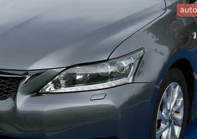 Серый Лексус СТ, объемом двигателя 1.8 л и пробегом 125 тыс. км за 12500 $, фото 35 на Automoto.ua