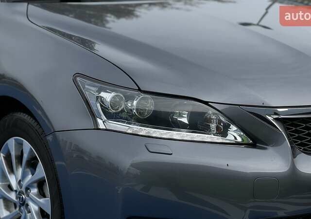 Серый Лексус СТ, объемом двигателя 1.8 л и пробегом 125 тыс. км за 12500 $, фото 38 на Automoto.ua