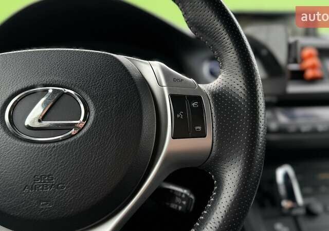 Серый Лексус СТ, объемом двигателя 1.8 л и пробегом 125 тыс. км за 12500 $, фото 30 на Automoto.ua