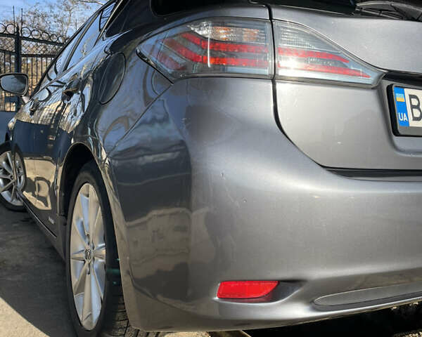 Серый Лексус СТ, объемом двигателя 1.8 л и пробегом 150 тыс. км за 15200 $, фото 29 на Automoto.ua