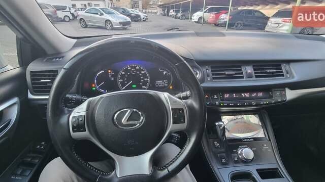 Лексус СТ 2013 в Черновцах на Automoto.ua Серый Лексус СТ, объемом двигателя 1.8 л и пробегом 174 тыс. км за 11500 $, фото 27 на Automoto.ua