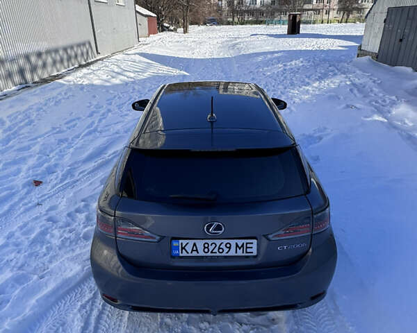 Сірий Лексус СТ, об'ємом двигуна 1.8 л та пробігом 298 тис. км за 9500 $, фото 5 на Automoto.ua