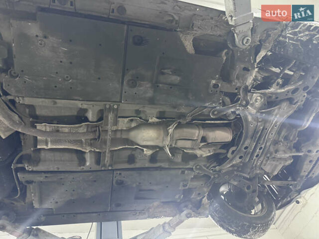 Сірий Лексус СТ, об'ємом двигуна 1.8 л та пробігом 298 тис. км за 9500 $, фото 55 на Automoto.ua