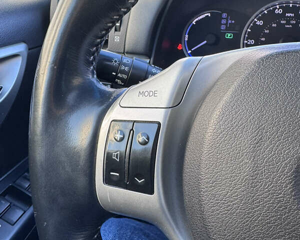 Сірий Лексус СТ, об'ємом двигуна 1.8 л та пробігом 298 тис. км за 9500 $, фото 31 на Automoto.ua