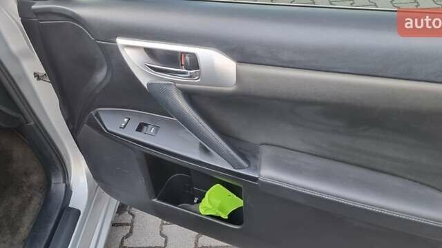 Лексус СТ 2013 в Черновцах на Automoto.ua Серый Лексус СТ, объемом двигателя 1.8 л и пробегом 174 тыс. км за 11500 $, фото 14 на Automoto.ua