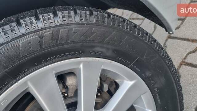 Лексус СТ 2013 в Черновцах на Automoto.ua Серый Лексус СТ, объемом двигателя 1.8 л и пробегом 174 тыс. км за 11500 $, фото 26 на Automoto.ua