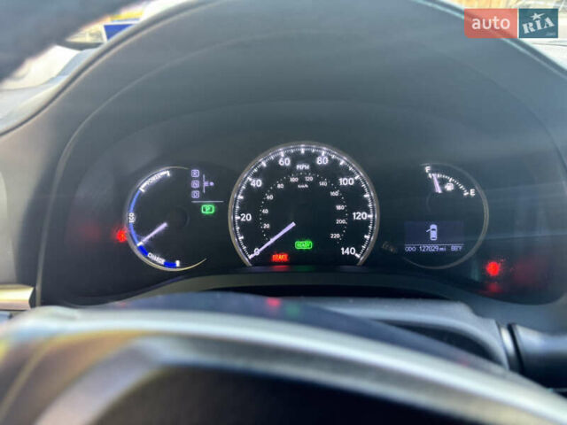 Лексус СТ 2013 в Одессе на Automoto.ua Серый Лексус СТ, объемом двигателя 1.8 л и пробегом 202 тыс. км за 13500 $, фото 12 на Automoto.ua